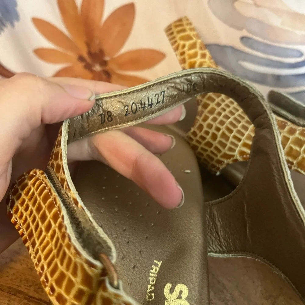 SAS W6 Caramel Brown Croc Open Toe Summer Fall Vacation Casual Comfort Sandals